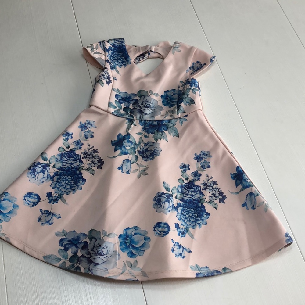 Beautiful spring Easter short sleeve toddler girls dress